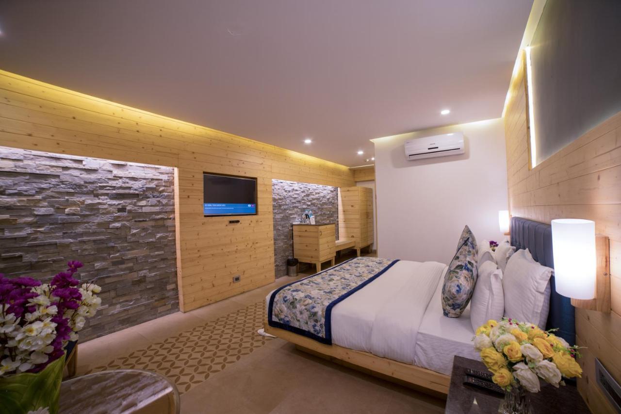 โฮเต็ล เบร้นท์วูด Hotel มัสซูรี ภายนอก รูปภาพ