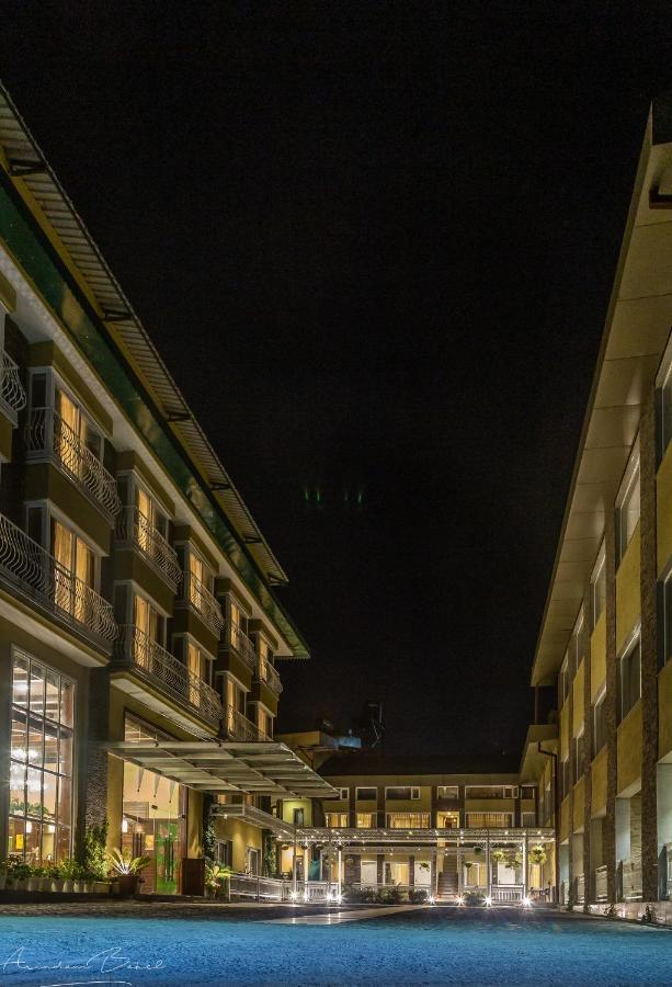 โฮเต็ล เบร้นท์วูด Hotel มัสซูรี ภายนอก รูปภาพ