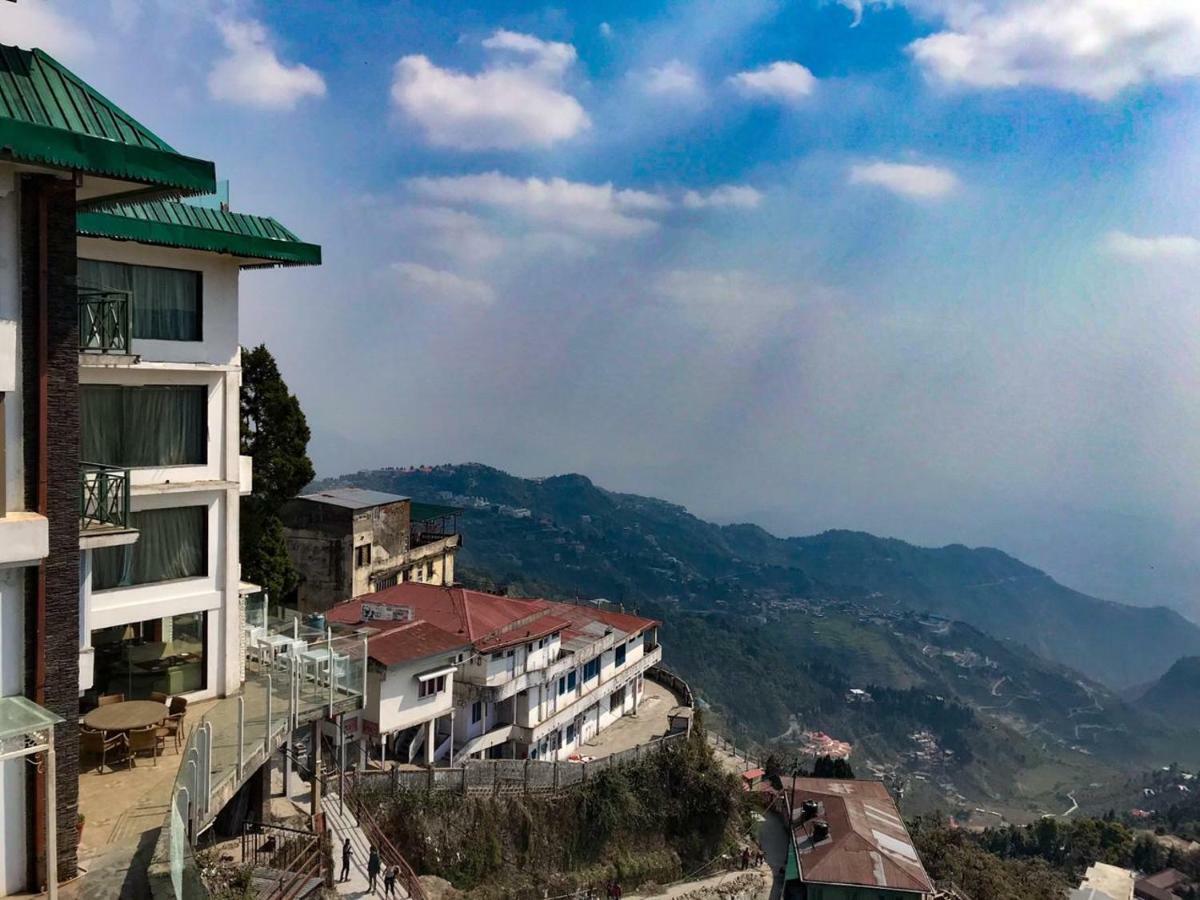 โฮเต็ล เบร้นท์วูด Hotel มัสซูรี ภายนอก รูปภาพ